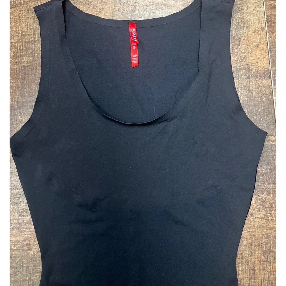 SPANX Small Black Seamless Tank Top Scoop Neck Compression Shapewear Camisole S